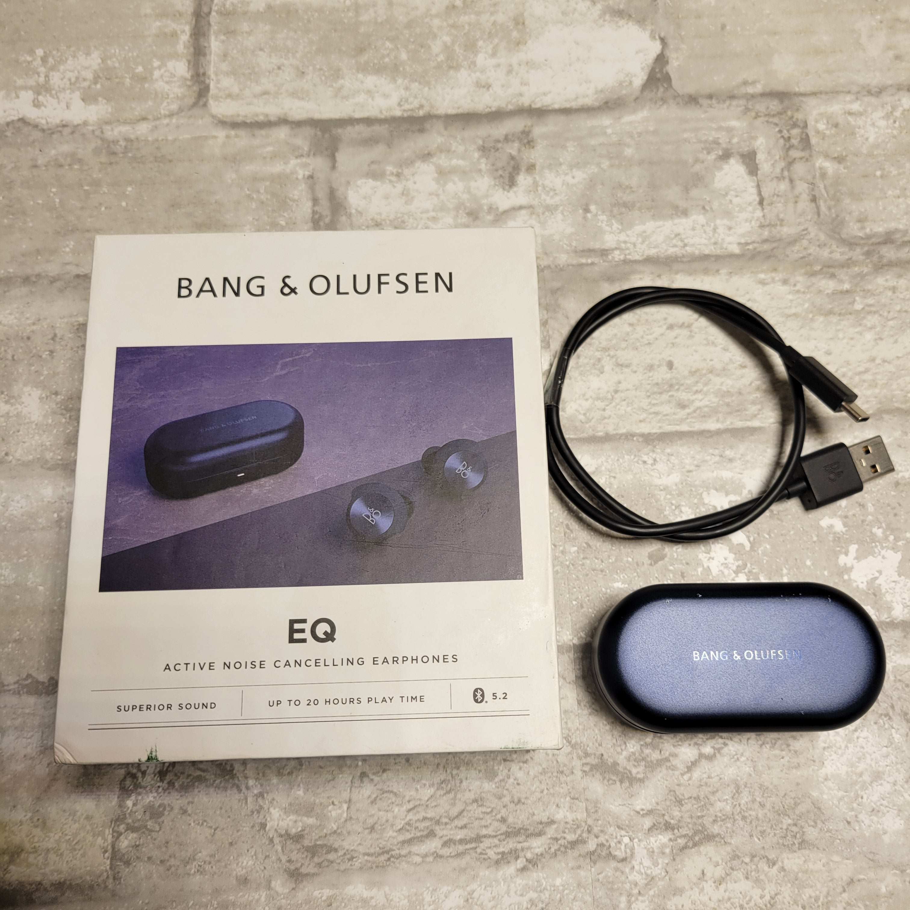 Bang & Olufsen Beoplay EQ - Wireless Bluetooth Earbuds - Midnight Blue *READ* (8039890452718)